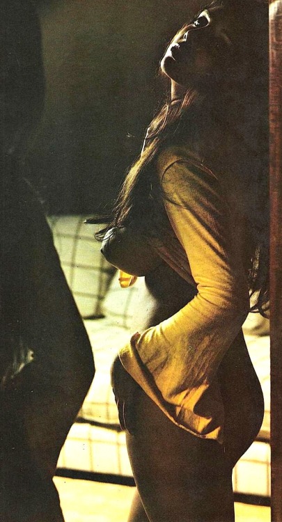 eroticaretro:  Ann Stephens (aka Maya Signh) posing as Knaveâ€™s centerfold girl for their March 1974 issue under the name, â€œStarraâ€.  Awesome bbw feet