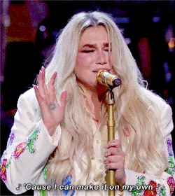 dunkirks:  Kesha performing “Praying” at the 60th Annual