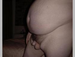 bigmensmallpenis:  Amazing belly…. love those fat balls and