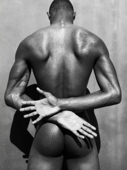 ohthentic:  parisjustparis:  Terrell Jason by Cliff Watts.  Oh