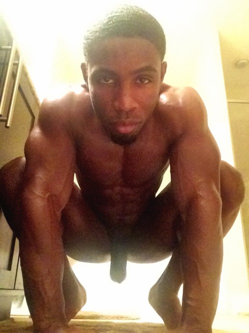 manuponman:  deangelospot:  Most recent pictures added to my â€œPictures of MEâ€ section.  Damn DeAngeloÂ !!
