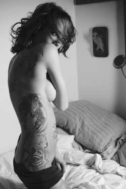 itssexytattoobabes:  itssexytattoobabes