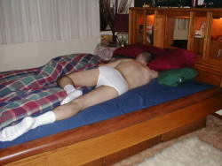 jockeyboydfw:  dude asleep in white jockey briefs and white socks