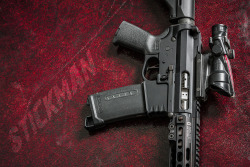 stickgunner:  Another shot of the new CMT Tactical ambi lower.