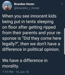 whitepeopletwitter:  Aren’t these the same people who are pro-life?