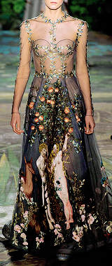 armaniprives:   An Infinite List of Favorite Collections - Valentino
