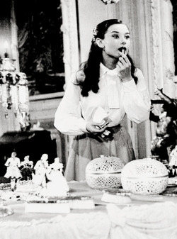 rosemaclares:  Audrey Hepburn in Roman Holiday