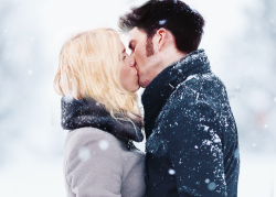 thirdstrikes:  SnowRose Tyler & the Doctor 