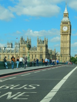 fuckitandmovetobritain:  London- Big Ben/Houses of Parliament,