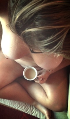 terracottainn:  Nothing like a nice nude cup of coffee. Just