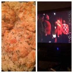 Baked Red Lobstaaaa biscuits & Parks and Rec all night 👍