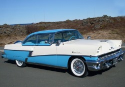 psychoactivelectricity:  1956 Mercury 