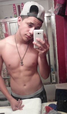 mexicanguys:  Mexican Guys<3
