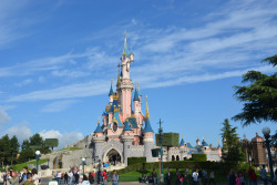 disneyparis:  Disneyland Paris by Stuart Jones