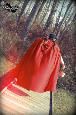 lunalovex:  Not-So-Little Red Riding Hood.Some faves from today…  