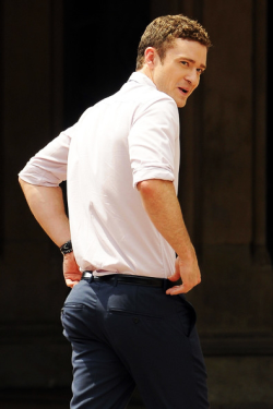 lamarworld:  Justin Timberlake ass & bulge appreciation 