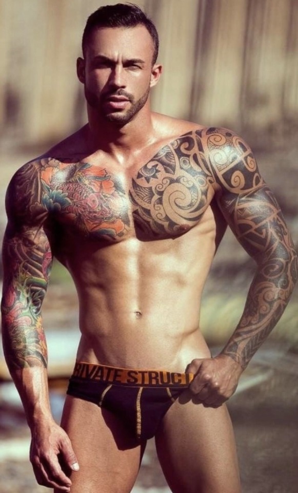 fineguystrikesback: