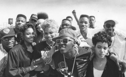 grrrls-fighting-back:  Rappers gather to boycott the ‘89 Grammys.