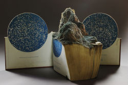 sixpenceee: Compilation of Book Sculptures (Source) 