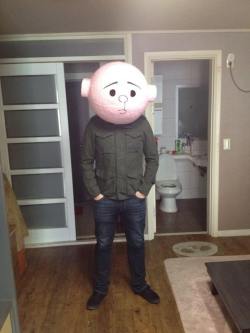 icavein:  mrchompers:  Guy goes as Karl Pilkington for Halloween