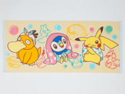 zombiemiki:  Pokemon Fluffy Bathtime is a mini Pokemon Center