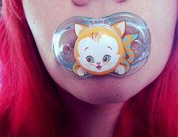 missanimalcrackers:  My favourite pacifier 