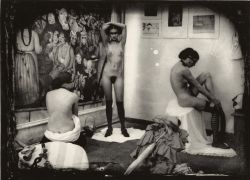 boulez33: inneroptics:  Joel Peter Witkin  Arrangement. 