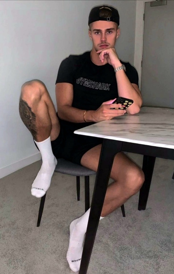 jocks–in–socks: