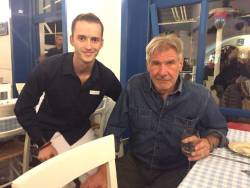 desdealgunlugardelsur:  Harrison Ford having dinner in Taverna