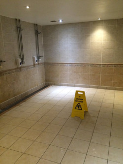 openshowers:  Swindon, England