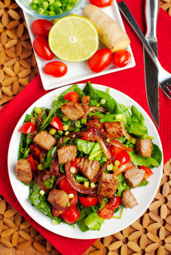 do-not-touch-my-food:  Asian-Style Steak Salad  Yay! Man salad