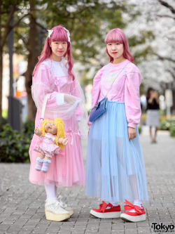 tokyo-fashion:  18-year-old Japanese twins Suzune and Ayane on