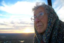 mymodernmet:  90-Year-Old Woman Decides to Go on Cross-Country