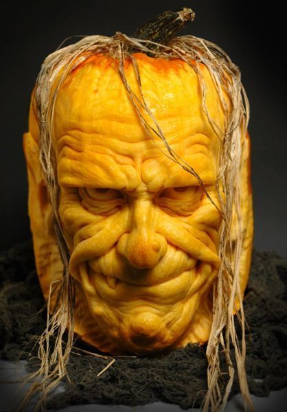 The amazing pumpkin carving art of Ray Villafane of Arizona