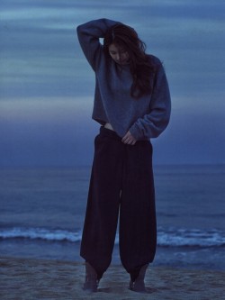 koreanmodel:  Kim Jin Kyung by Kim Cham for Singles Korea Nov