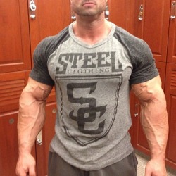 jacked-bodybuilders:  Big Frank McGrath