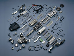robotpignet:  BMW S85 V10 engine (E60/E61 M5 & E63/E64 M6)