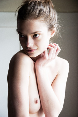 thesmallfires:  Untitled. Portland, OR. 2012  Model: Ryonen 