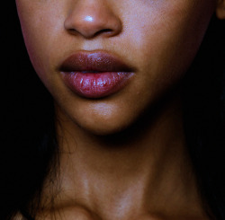 furples:  Aya Jones’ mouth 