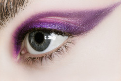 marbleslab:  Eyeliner for MAXIMA Magazine  