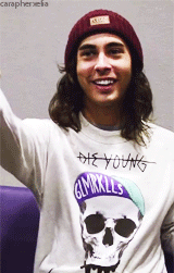     Dutch Scene Interview: Pierce The Veil [x]            