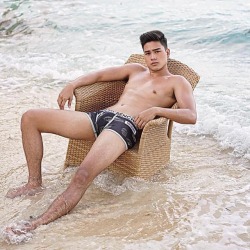 365daysofsexy:MARCO GUMABAO for Bench Body