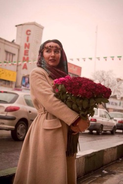 old-is-gold-: Saleswoman Roses | Tehran, Iran. بائعة الورد