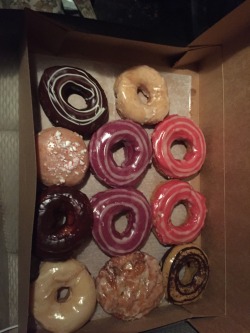 Just look at these beautiful donuts. They even have vegan ones,