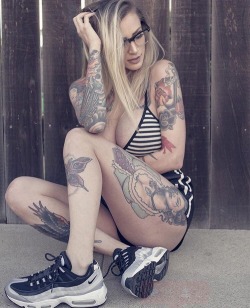 eyesfavouritecandy:  Hotter than Hell ….. follow for more #inked