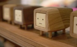 cutesign:  Adorable wooden miniature jewelry drawers called ChibiDashi, by conocoto.
