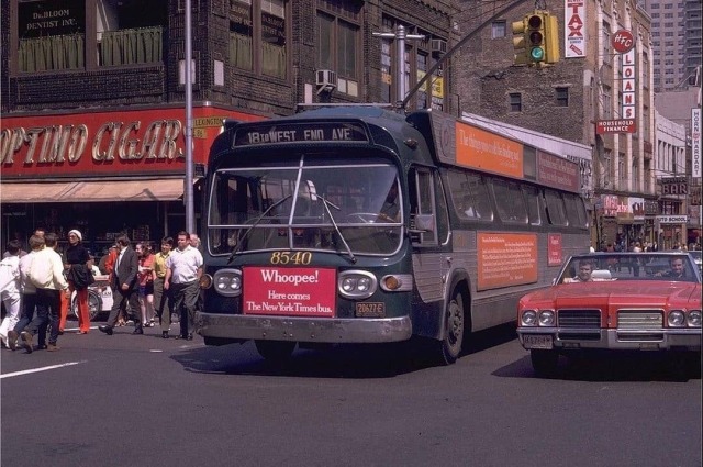 86th Street and Lexington Avenue, Upper East Side - June, 1970.📷: