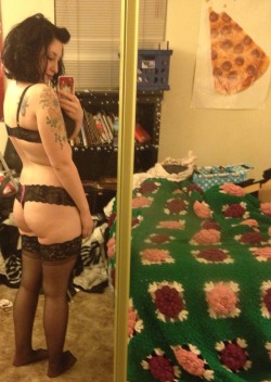 Bossypants showing off in her room
