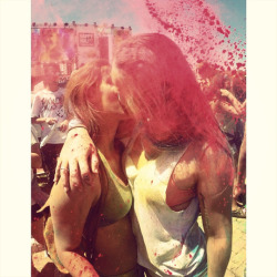 sweet-rough-lesbian-kisses.tumblr.com/post/115322651135/