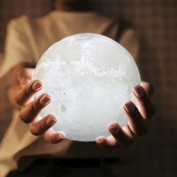 momoiro-megane:  ☾   12cm 3D Magical Two Tone Moon Lamp ☽ 